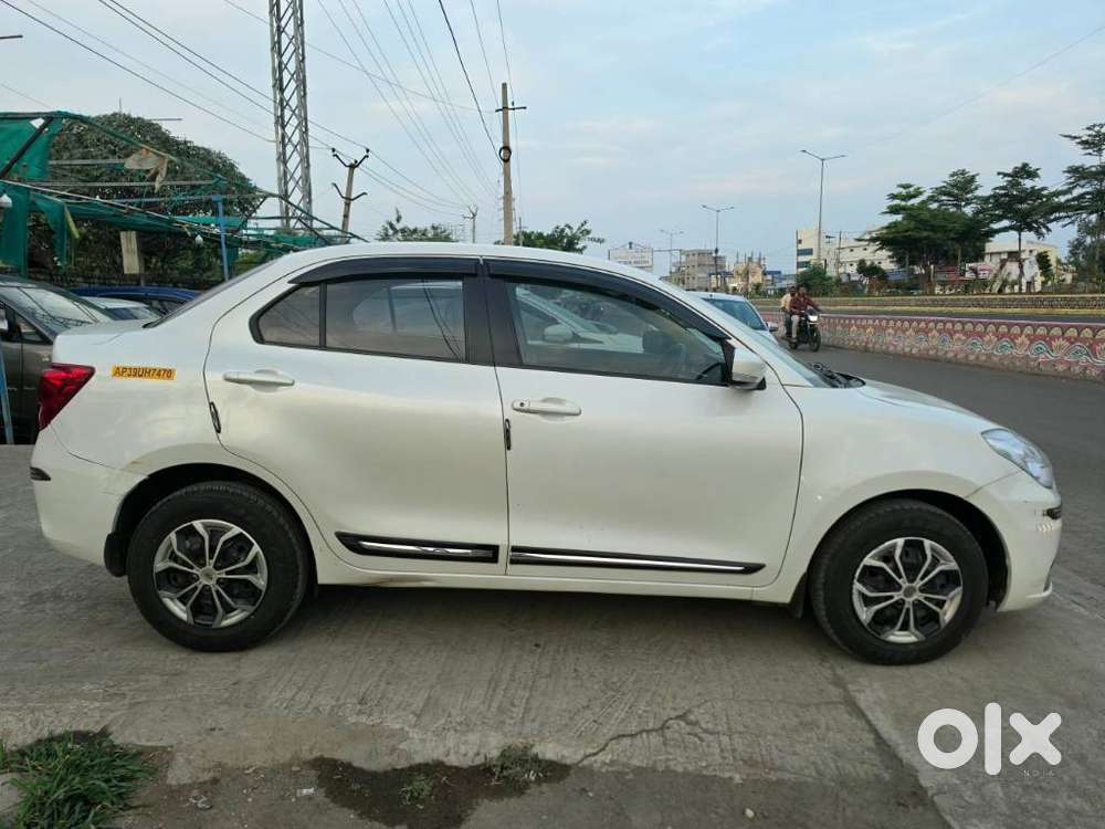 Maruti Suzuki Swift Dzire Vxi At Optional, 2022, Petrol