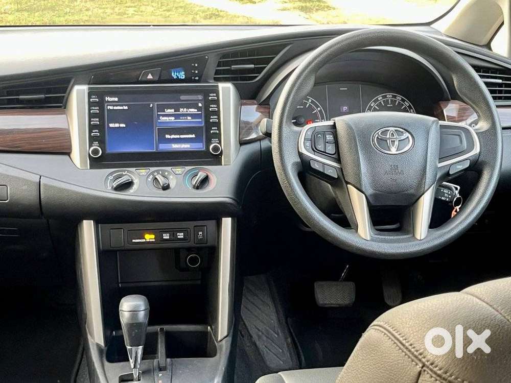 Toyota Innova Crysta 2.8 Gx At, 2020, Petrol