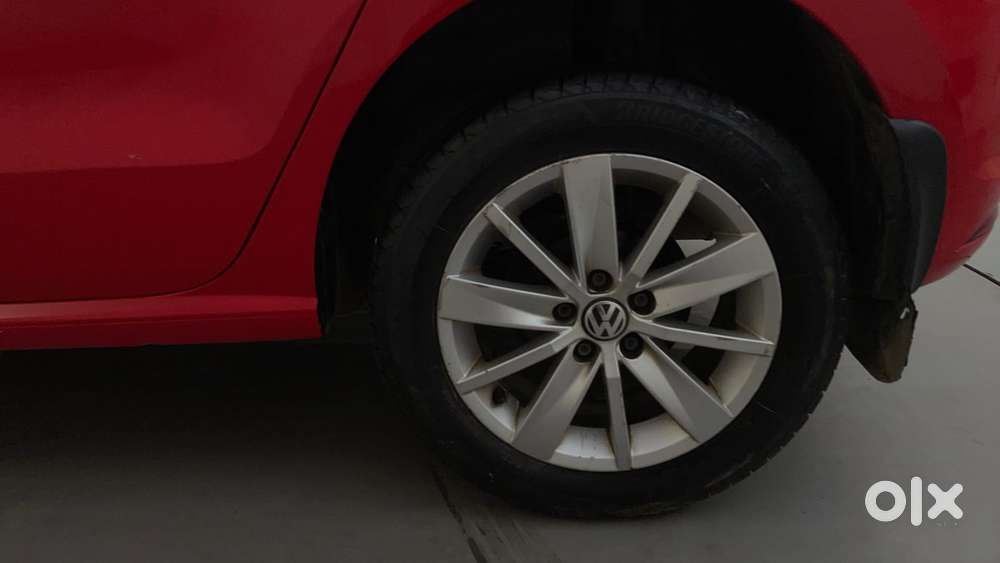 Volkswagen Polo Petrol Highline 1.2l, 2017, Petrol