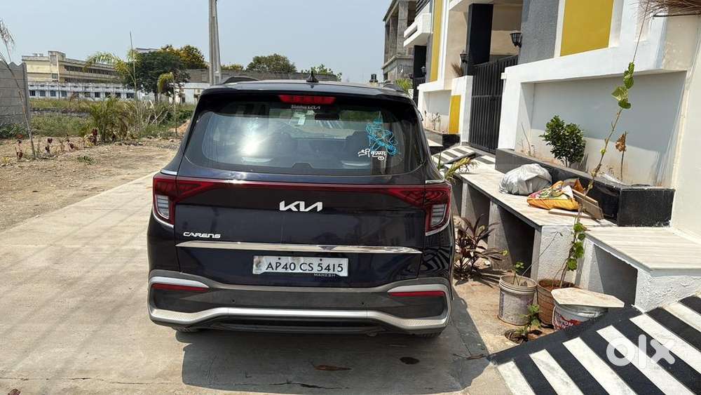 Kia Carens 2024