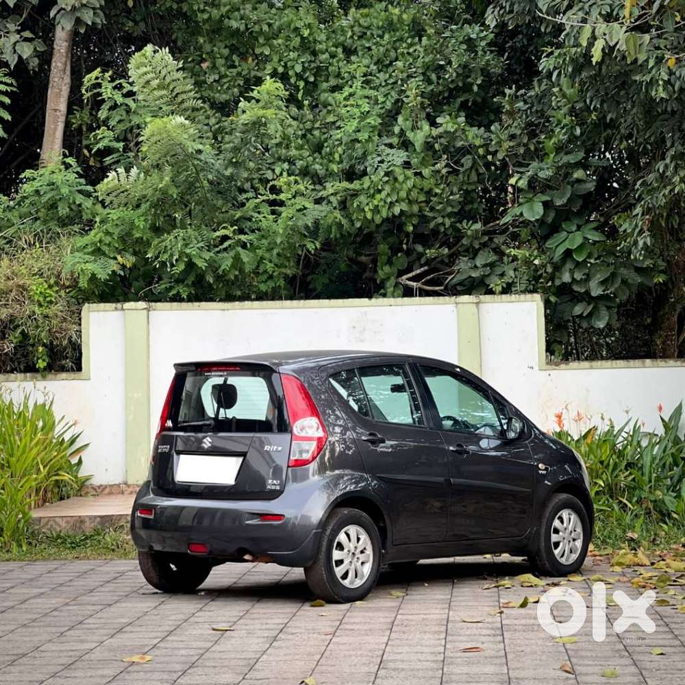 Maruti Suzuki Ritz Zxi, 2013, Petrol