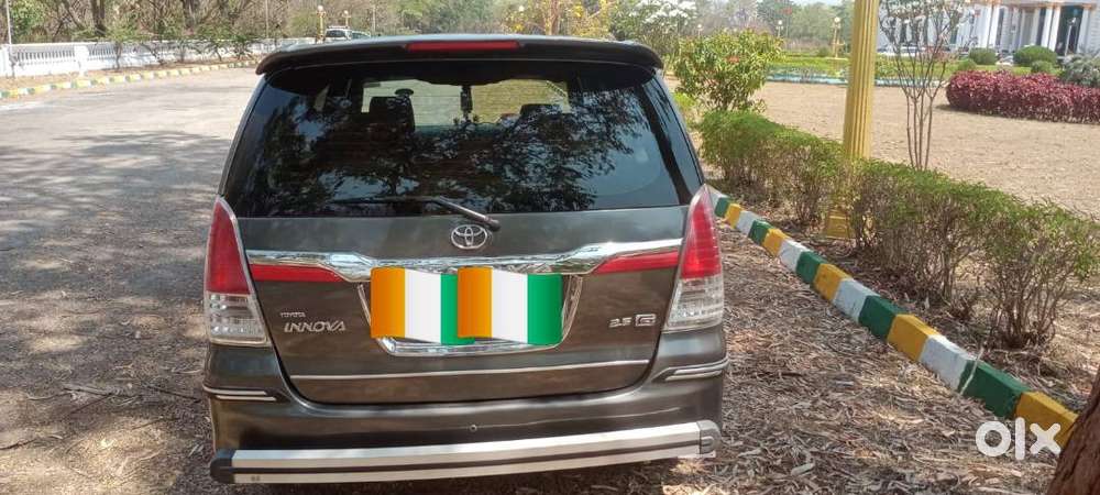 Toyota Innova 2010 Diesel 369000 Km Driven