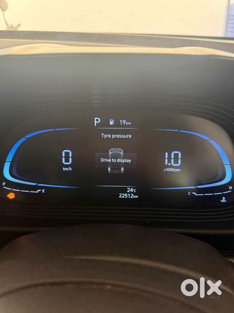 Hyundai Venue S(o) 2023 Dct Automatic Petrol