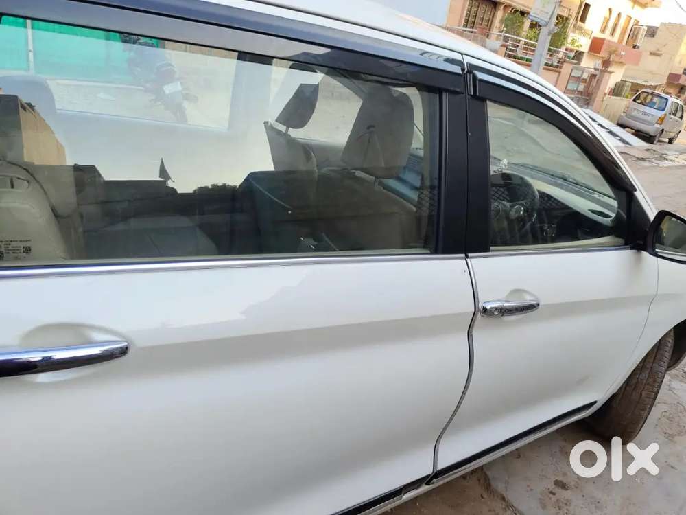 Maruti Suzuki Ertiga 2024 Petrol 30500 Km Driven
