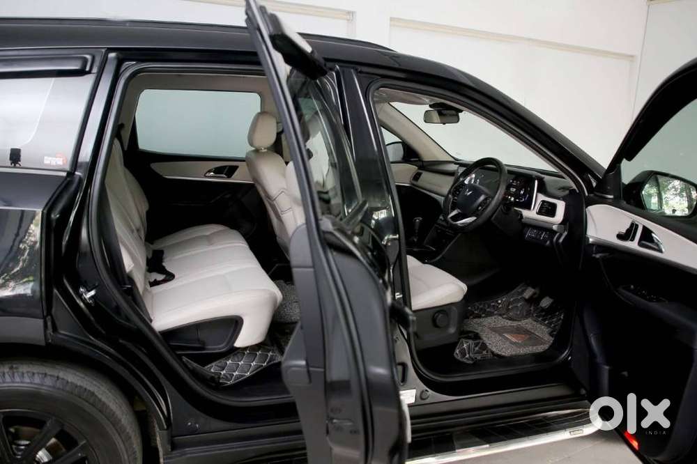 Mahindra Xuv700 2.2 Ax 7 Diesel Mt Str, 2024, Diesel