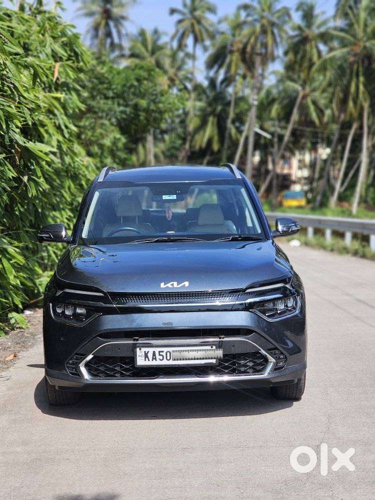 Kia Carens 1.5 Luxury Plus Diesel At 6 Str, 2022, Diesel
