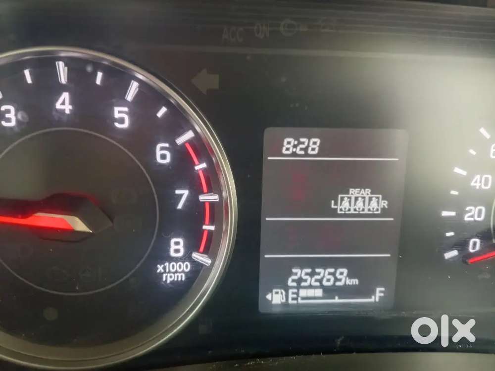 Maruti Suzuki New-gen Swift 2024 Petrol 25300 Km Driven