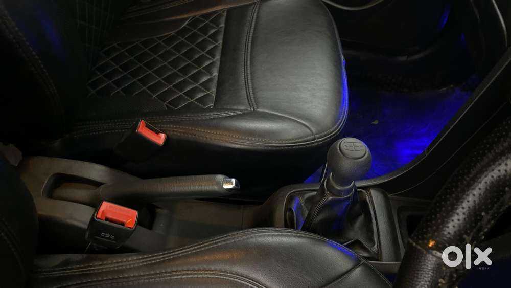 Maruti Suzuki Swift Vxi, 2016, Petrol