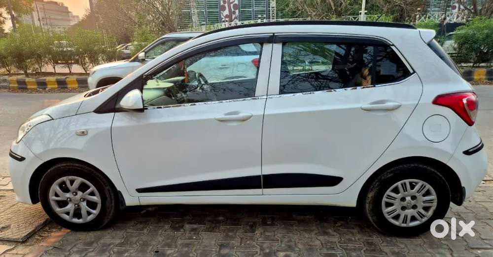 Hyundai Grand I10 2020 Petrol 49000 Km Driven