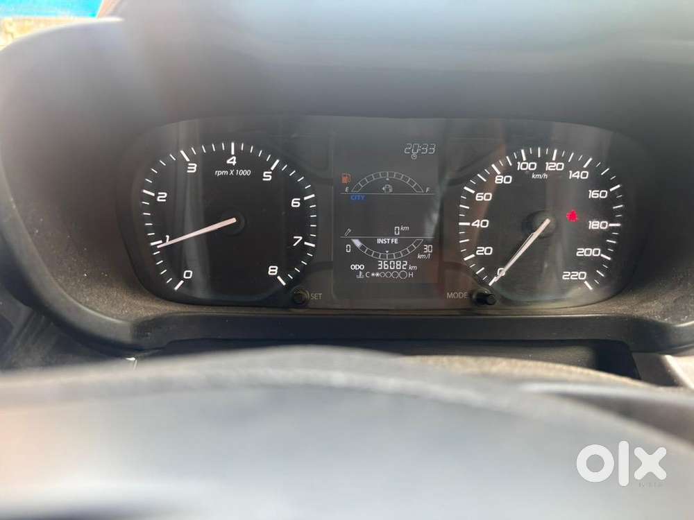 Tata Altroz 2024 Petrol Well Maintained