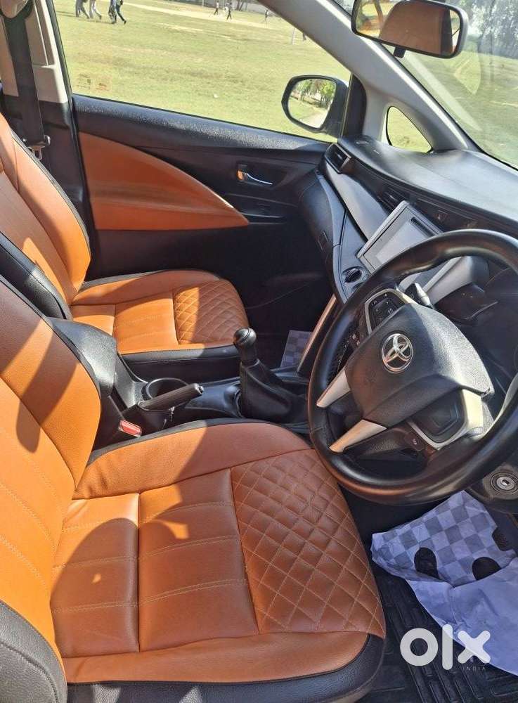 Toyota Innova Crysta [2016-2020] 2.4 Gx At 8 Str, 2018, Diesel