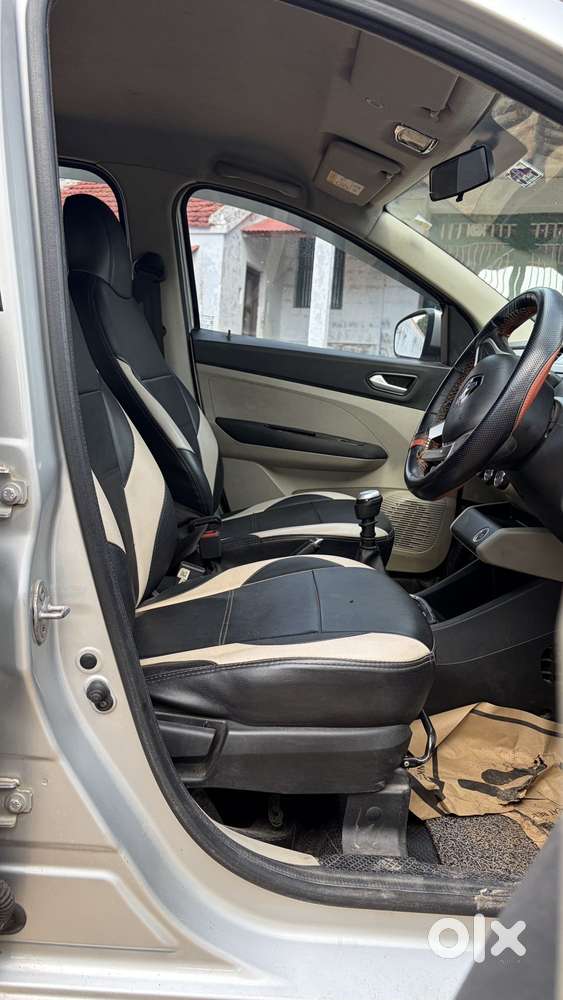 Renault Triber Rxz, 2019, Petrol