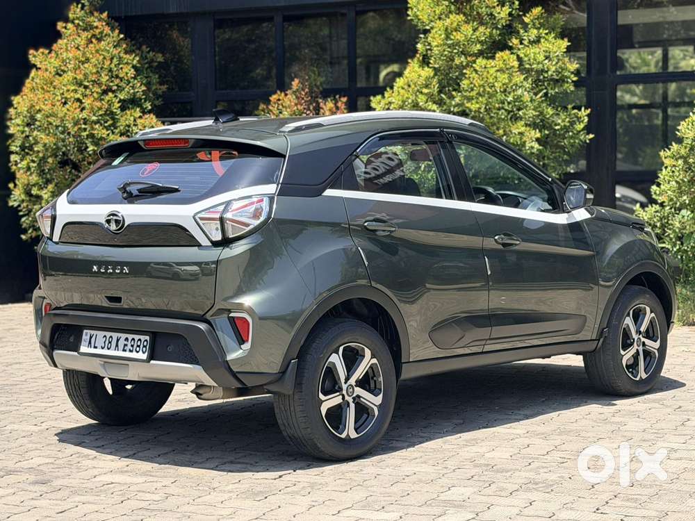 Tata Nexon Amt Xza Plus, 2022, Petrol