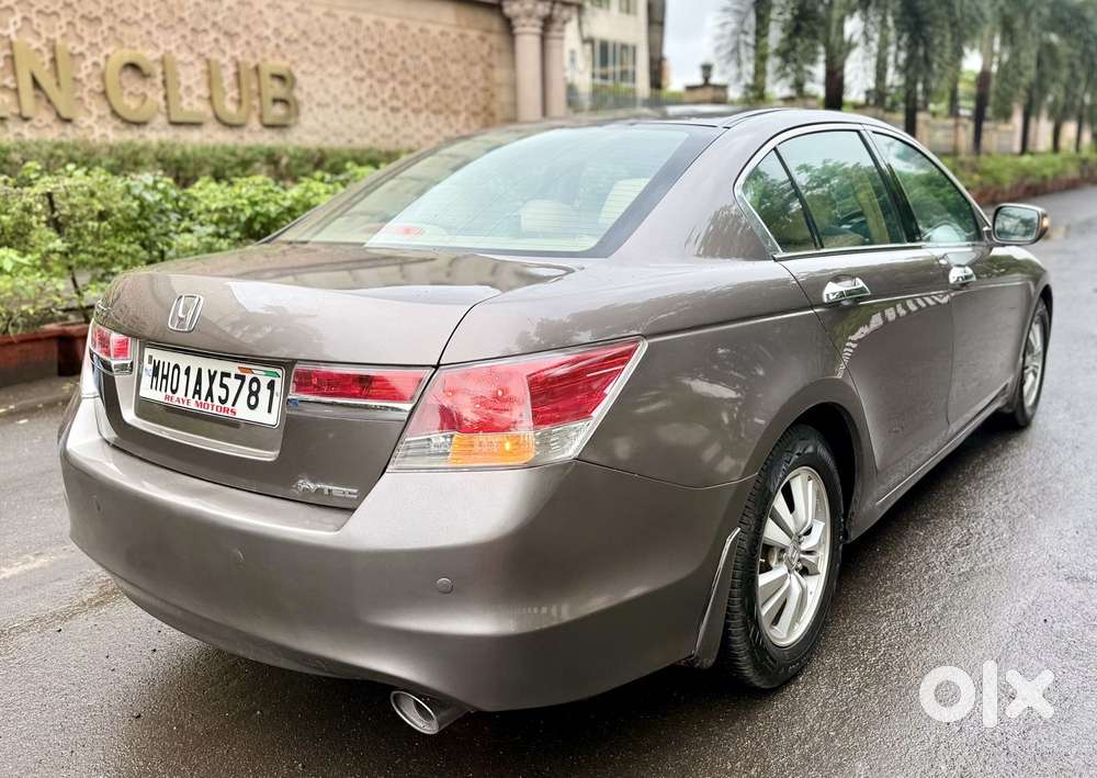 Honda Accord 2.4 Elegance Automatic, 2011, Petrol