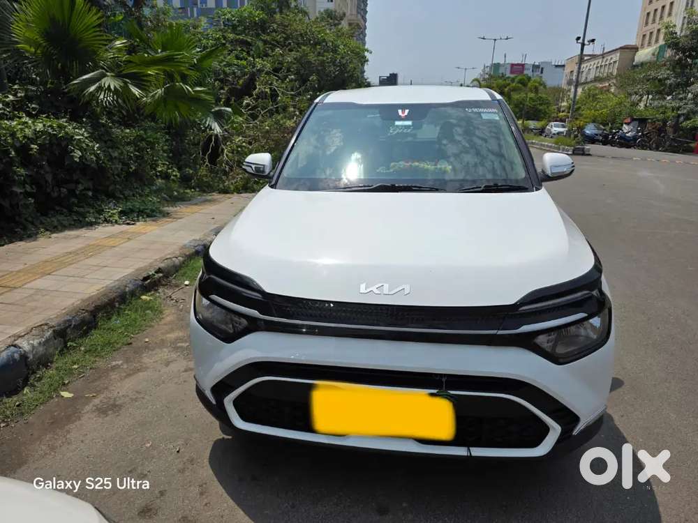 Kia Carens 2023 Diesel 118849 Km Driven