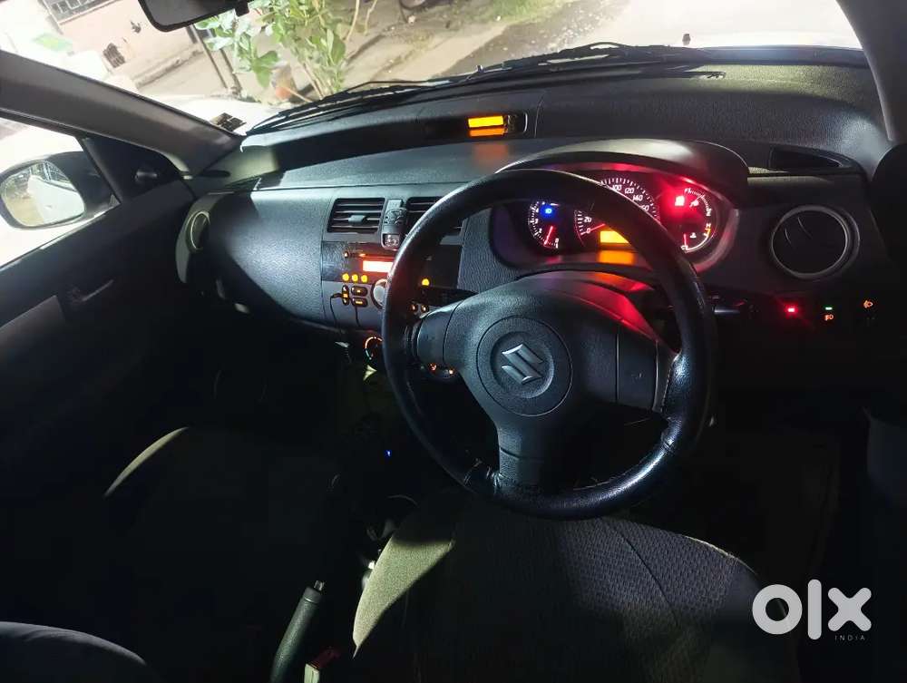 Maruti Suzuki Dzire 2010