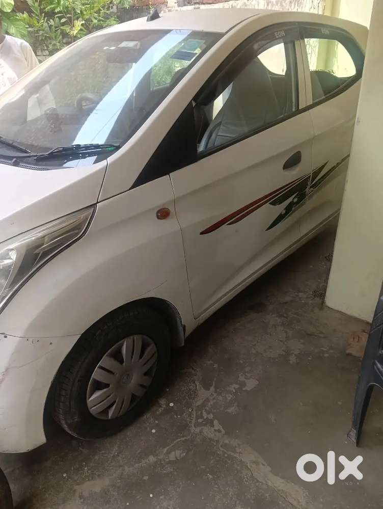Hyundai Eon 2011 Petrol Well Maintained