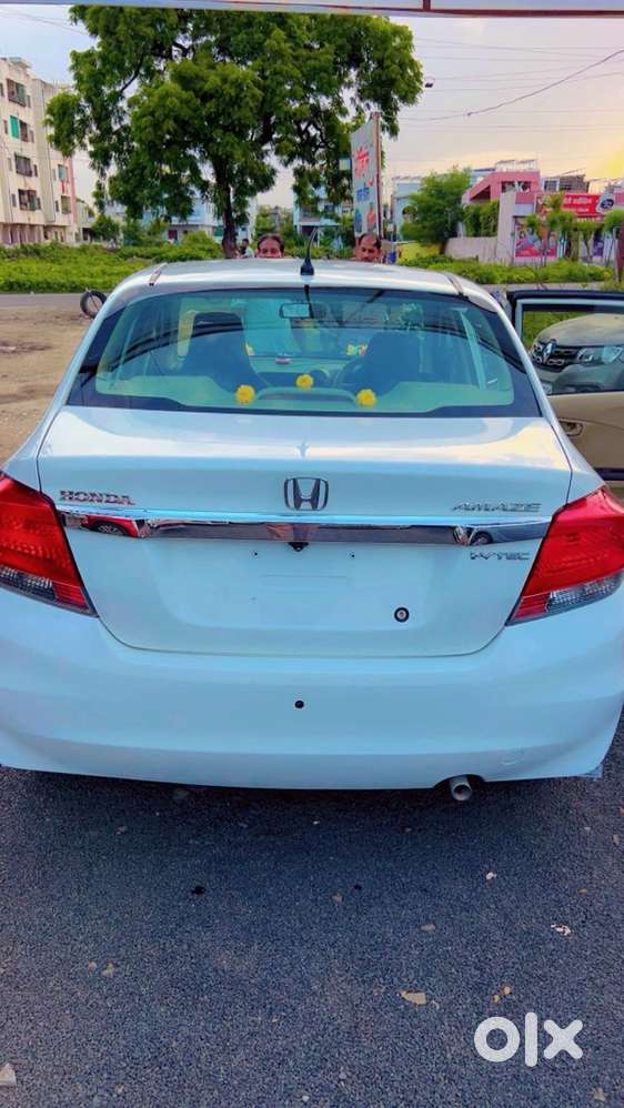 Honda Amaze Petrol Manual 2013- Good Condition Car For Sell On Loans
