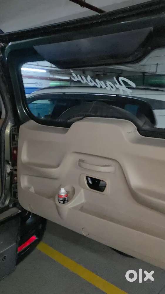 Mahindra Tuv 300 2017 Diesel Well Maintained