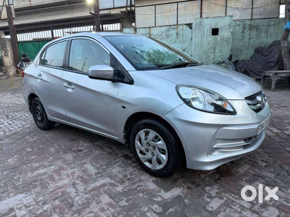 Honda Amaze, 2016