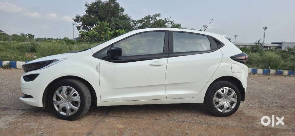 Tata Altroz 1.5 Xm Plus Diesel, 2024, Diesel