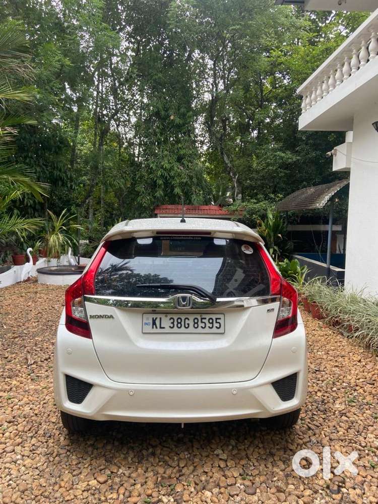 Well Maintained Honda Jazz Petrol Automatic 2018