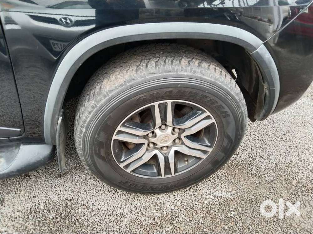 Toyota Fortuner 4x2 Mt 2.8 Diesel, 2018, Diesel