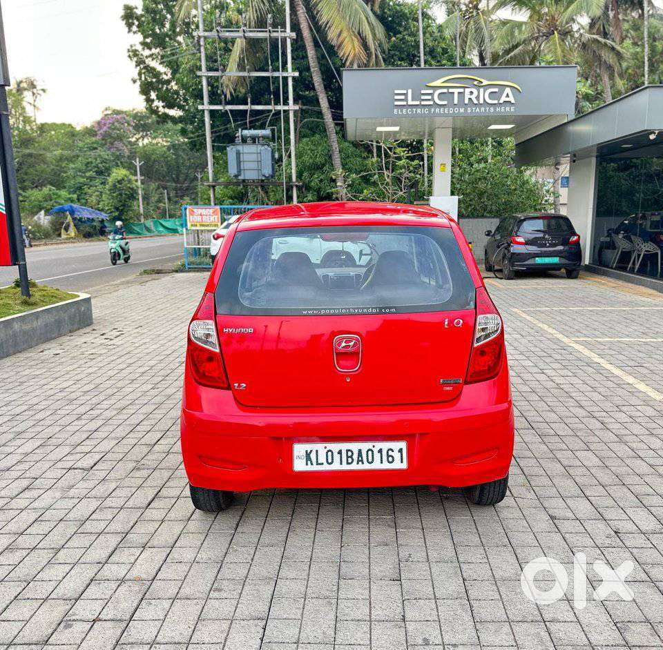 Hyundai I10 Sportz, 2011, Petrol