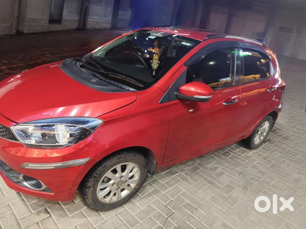 Tata Tiago 1.2 Revotron Xza, 2017, Petrol