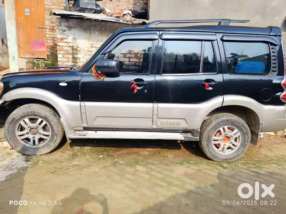 Mahindra Scorpio Classic 2012 Petrol Automatic