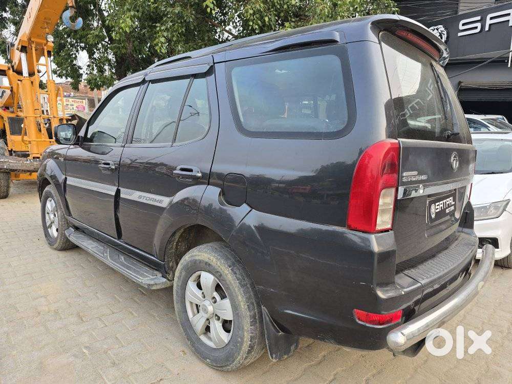 Tata Safari Dicor Vx 4x2 Bs Iv, 2017, Diesel