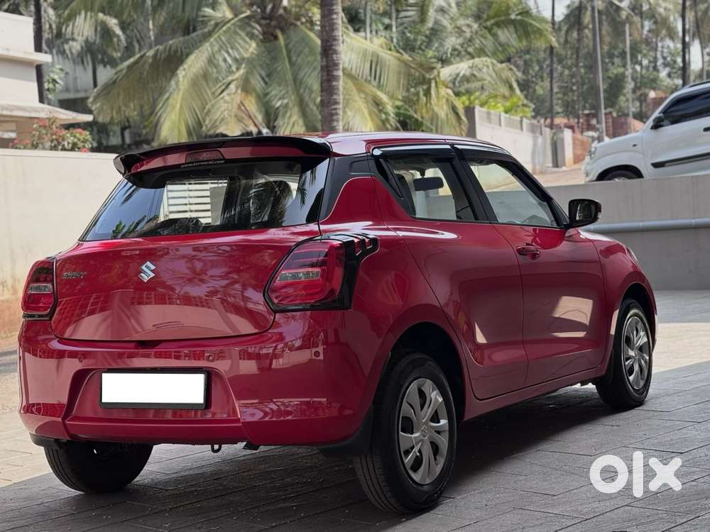 Maruti Suzuki Swift Vxi Optional, 2022, Petrol