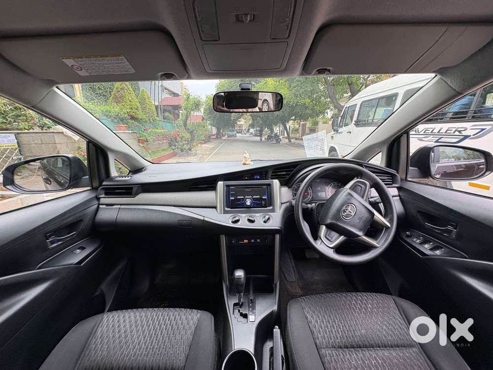 Toyota Innova Crysta 2.8 Gx At 8s, 2016, Diesel