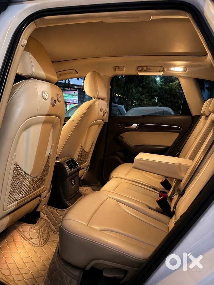 Audiq5 2.0tdiquattro  14end  2ndowner  Mint  Pune No Have Litte Work