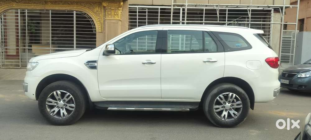 Ford Endeavour 3.2 Titanium At 4x4, 2017, Diesel