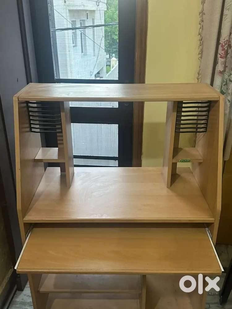Computer table for computer and studying purposes