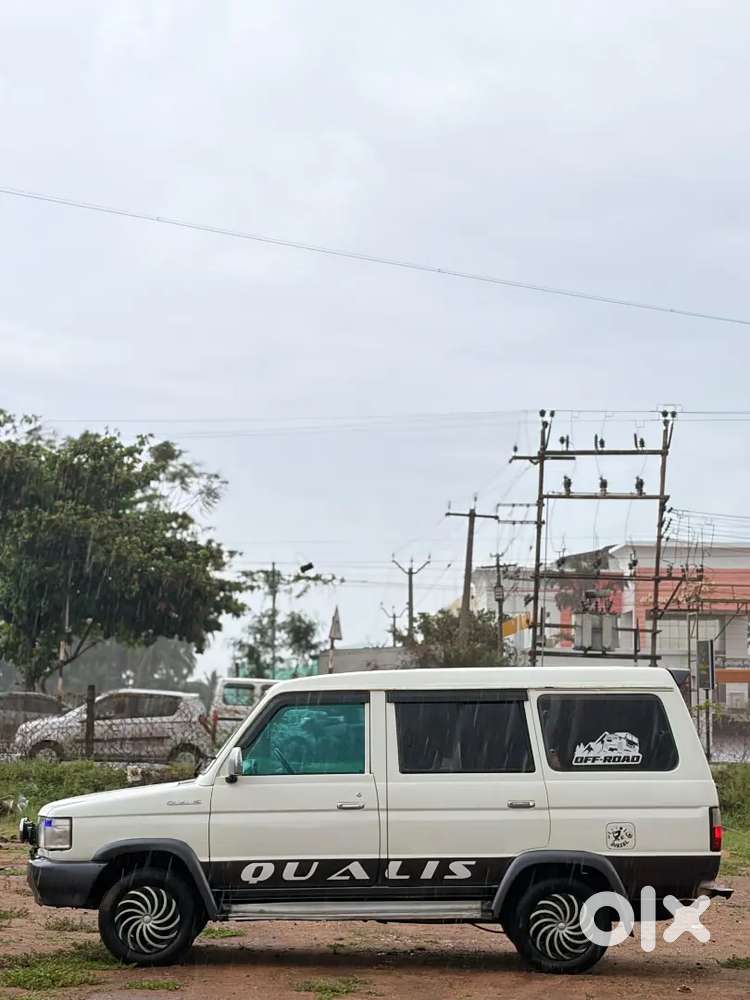 Toyota Qualis Gs G4 2000 Diesel Car