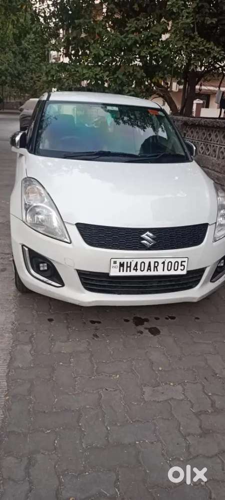 Maruti Suzuki Swift 2015 Diesel 130000 Km Driven