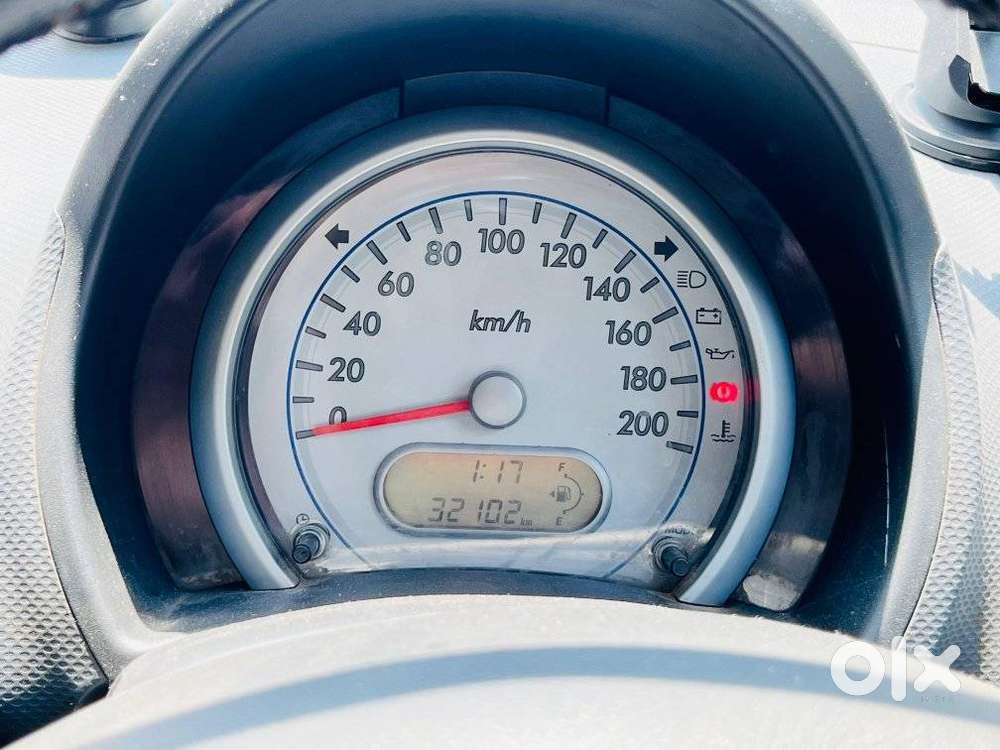 Maruti Suzuki Ritz Vxi, 2015, Petrol