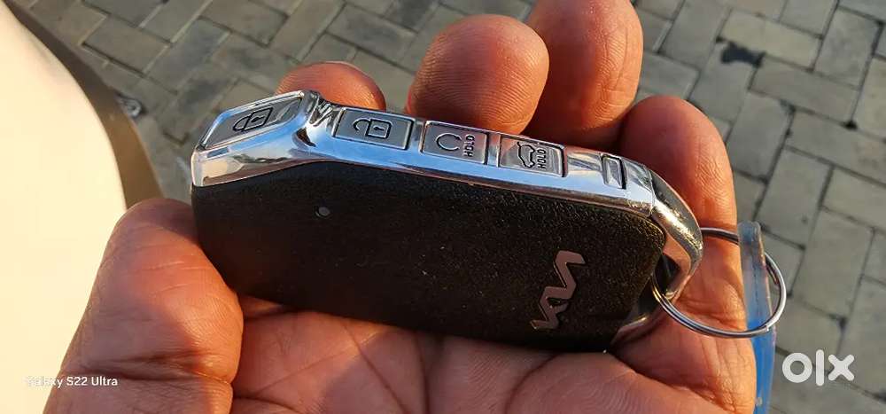 Kia Carens 2024 Diesel 7986 Km Driven