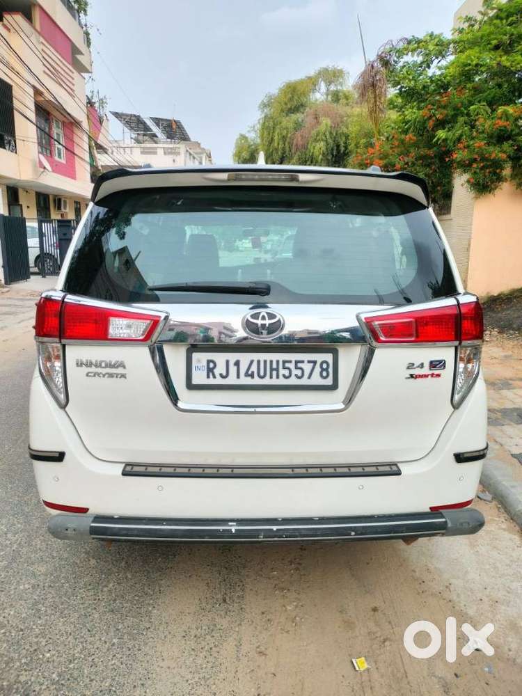 Toyota Innova Crysta 2.8z Automatic, 2021, Diesel