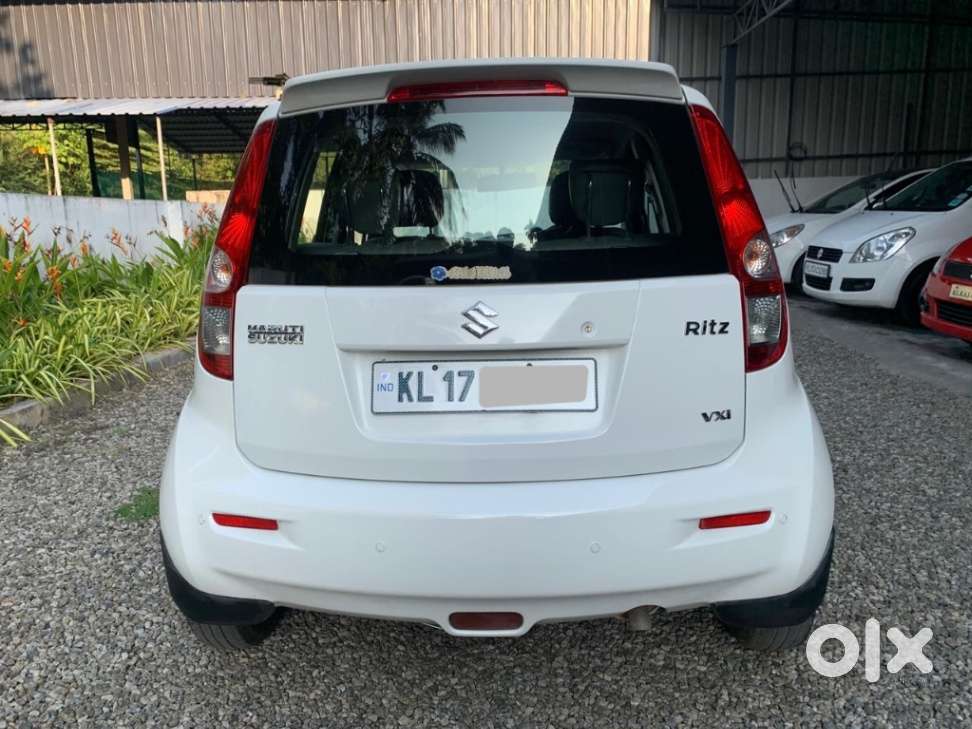 Maruti Suzuki Ritz Vxi, 2013, Petrol