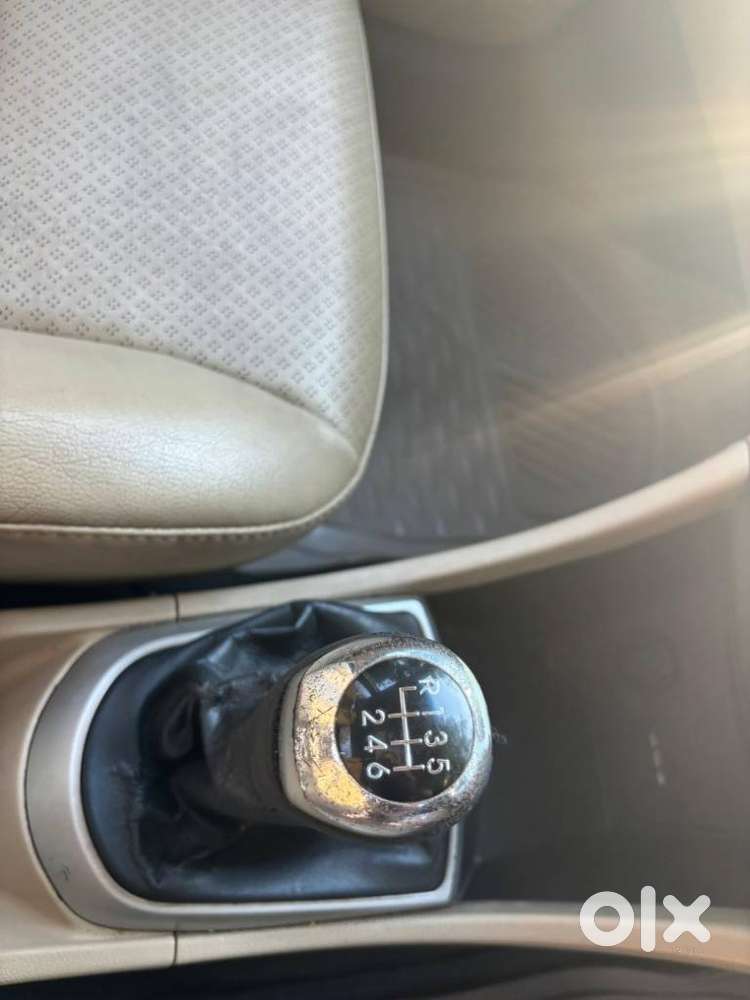 Hyundai Verna 2011-2014 1.6 Sx Crdi (o), 2013, Petrol