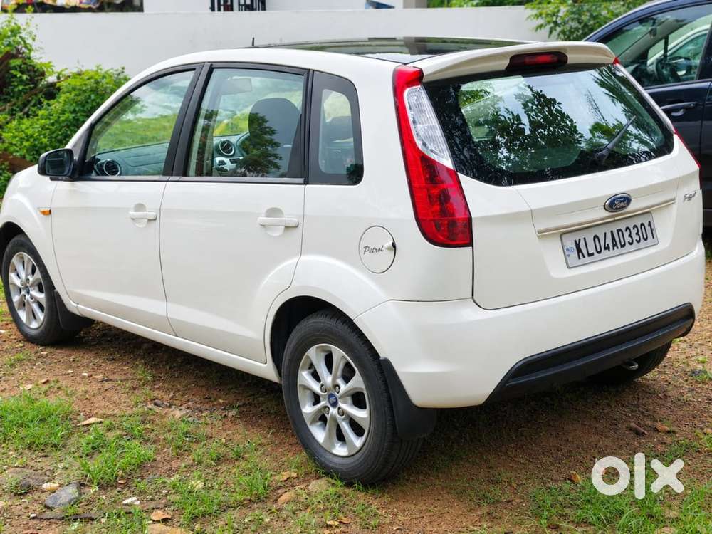 Ford Figo 2012 Petrol