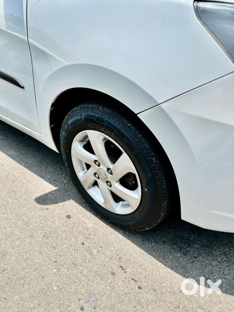 Celerio Zxi Optional