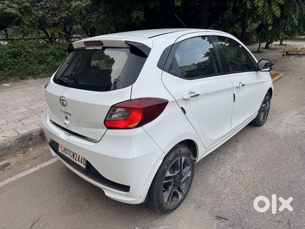 Tata Tiago 1.2 Revotron Xza Plus Amt, 2023, Petrol