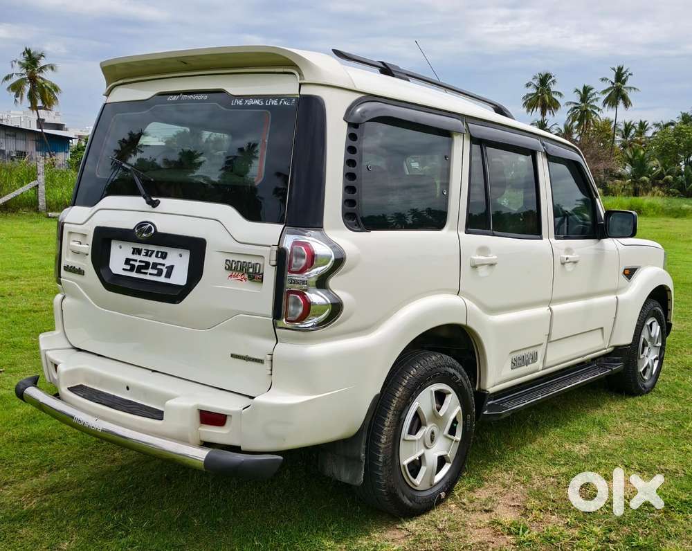 Mahindra Scorpio S6 Plus, 2016, Diesel
