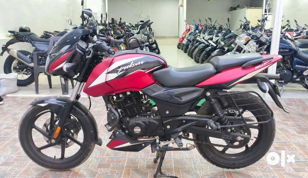 Pulsar 150 twin disc deals red and black