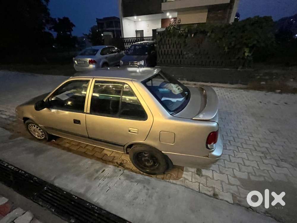Maruti Suzuki Esteem 2006 Petrol Well Maintained