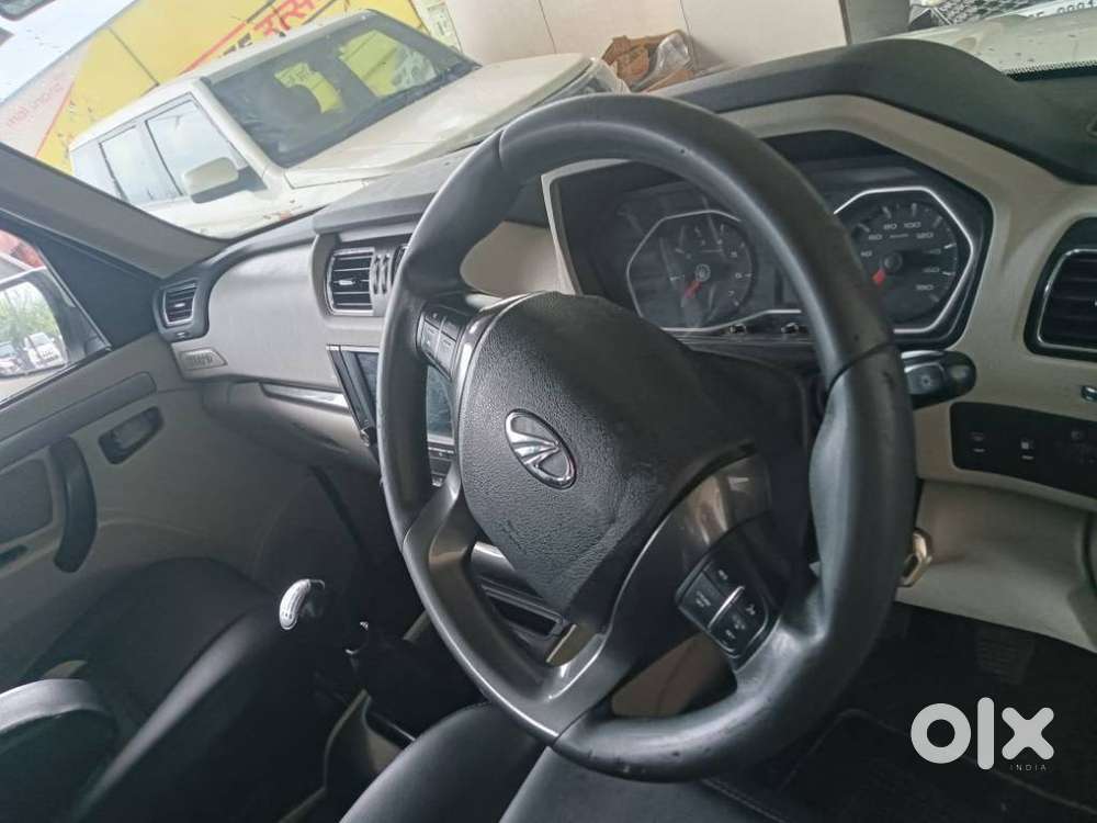 Mahindra Scorpio Classic 2.2 S Mt 9 Str, 2020, Diesel